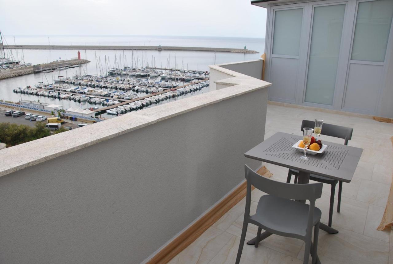 Le Terrazze Sul Mare Gallipoli Centro Bagian luar foto